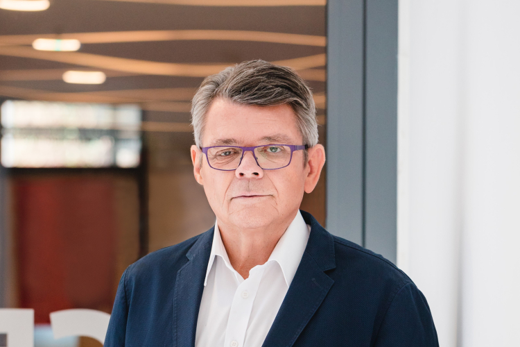 Portraitfoto Wolfgang Katzian © schön fotografiert