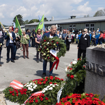 Befreiungsfeier 2023 Kranzniederlegungen © MKÖ/Sebastian Philipp
