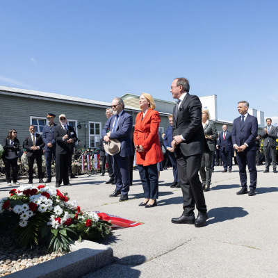 Befreiungsfeier 2025 Kranzniederlegungen © MKÖ/Alissar Najjar