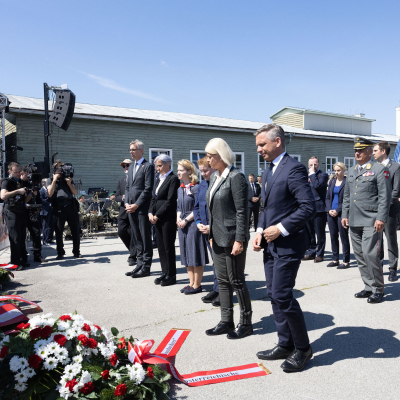 Befreiungsfeier 2025 Kranzniederlegungen © MKÖ/Alissar Najjar