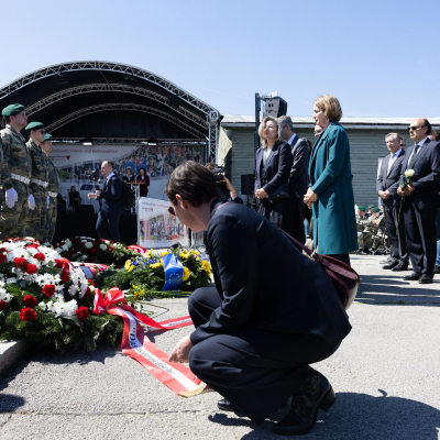 Befreiungsfeier 2025 Kranzniederlegungen © MKÖ/Alissar Najjar