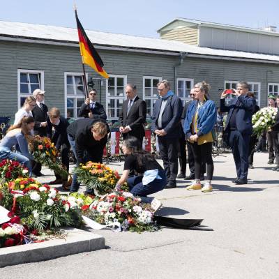Befreiungsfeier 2025 Kranzniederlegungen © MKÖ/Alissar Najjar