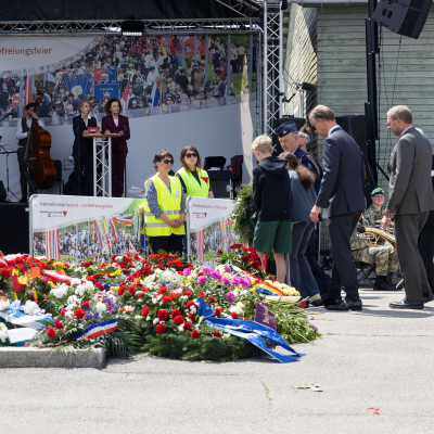 Befreiungsfeier 2025 Kranzniederlegungen © MKÖ/Alissar Najjar