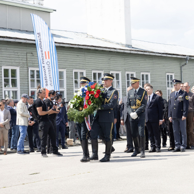 Befreiungsfeier 2025 Kranzniederlegungen © MKÖ/Alissar Najjar