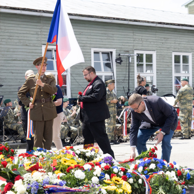 Befreiungsfeier 2025 Kranzniederlegungen © MKÖ/Alissar Najjar