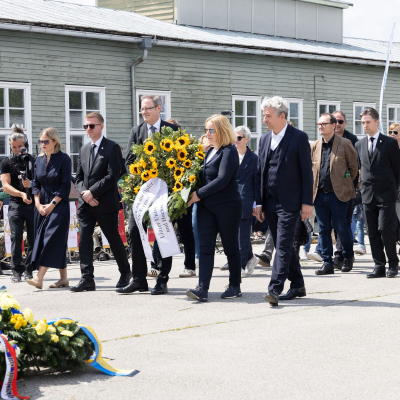 Befreiungsfeier 2025 Kranzniederlegungen © MKÖ/Alissar Najjar