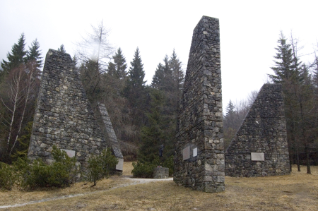 Ehemaliges-KZ-Außenlager-Loibl-Süd-copyright-MKOE